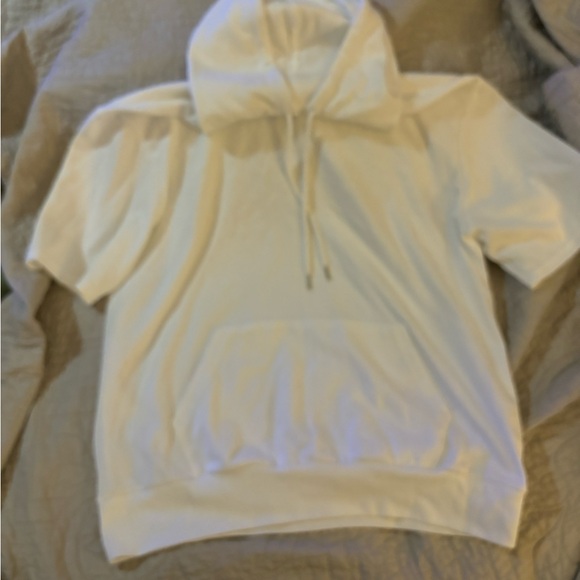 Basic White Short Sleeved Hoodie - Picture 1 of 3